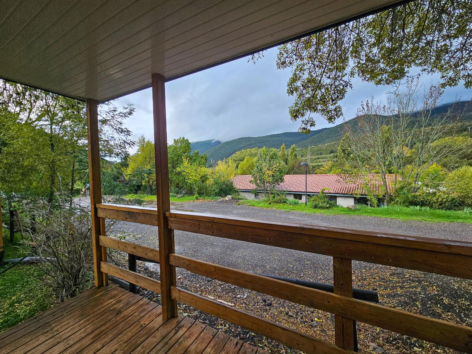 Bungalows Y Cabanas Solopuent Natur Castiello de Jaca Esterno foto